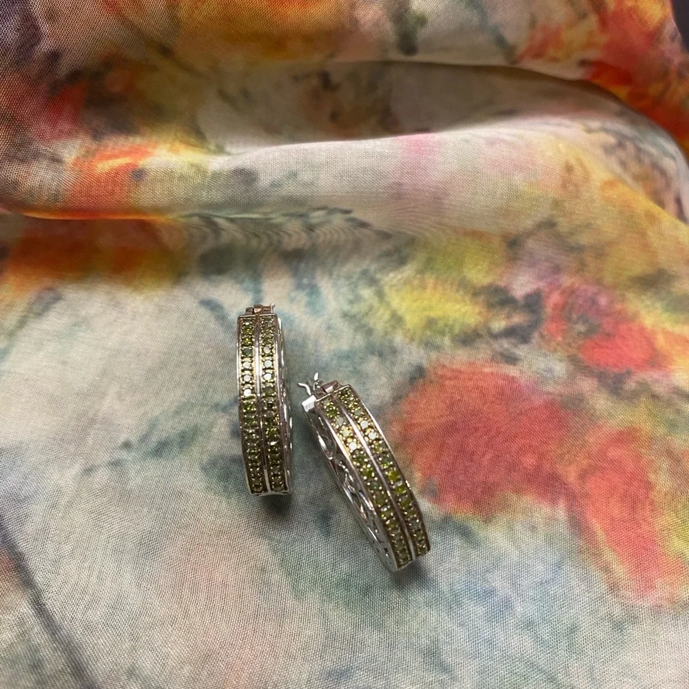 QVC Elegant Sterling Silver Earrings with Vibrant Green Diamonds. - Picture 4 of 7